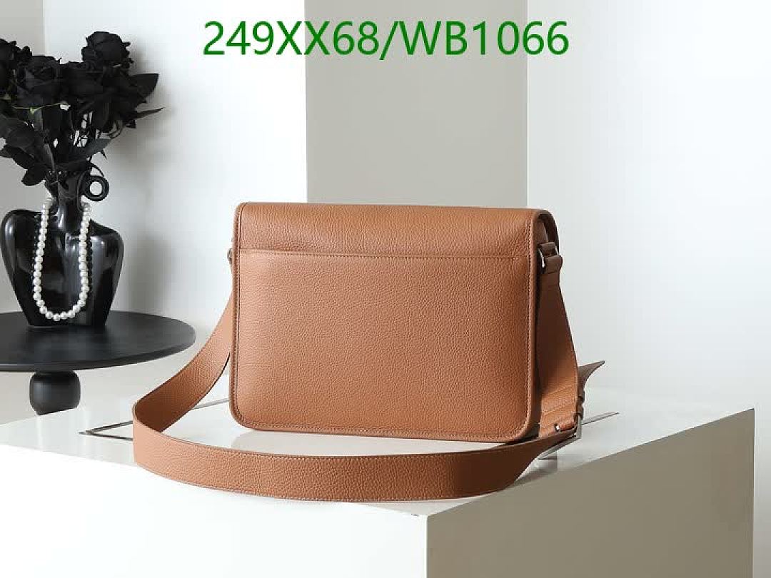 Prada-Bag-Mirror Quality Code: WB1066 $: 249USD