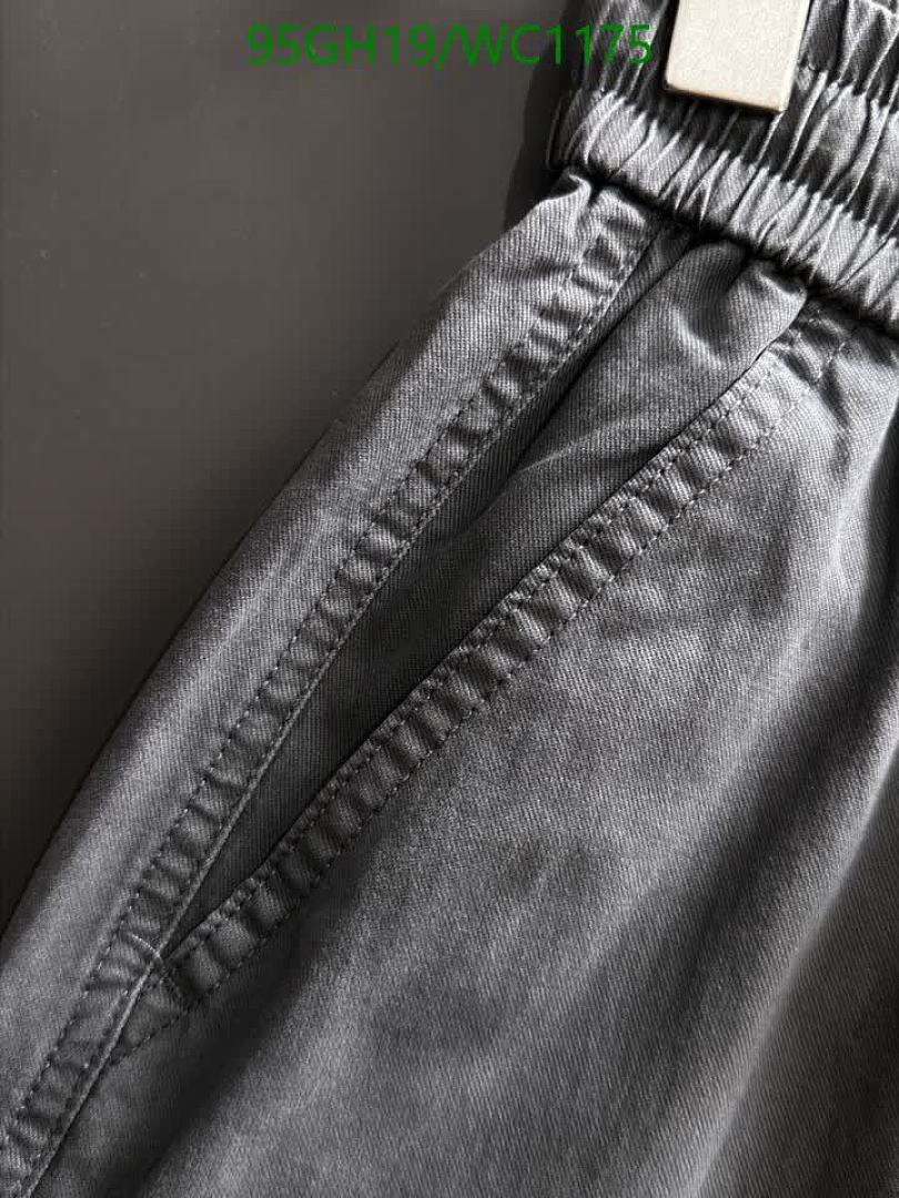 Burberry-Clothing Code: WC1175 $: 95USD