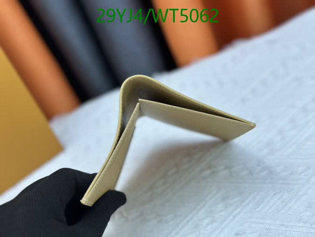 LV-Wallet-4A Quality Code: WT5062 $: 29USD