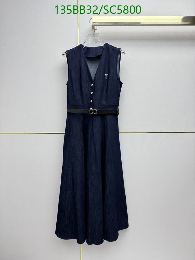 Dior-Clothing Code: SC5800 $: 135USD