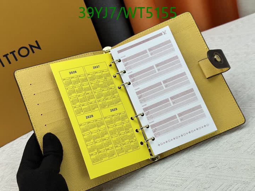 LV-Wallet-4A Quality Code: WT5155 $: 39USD