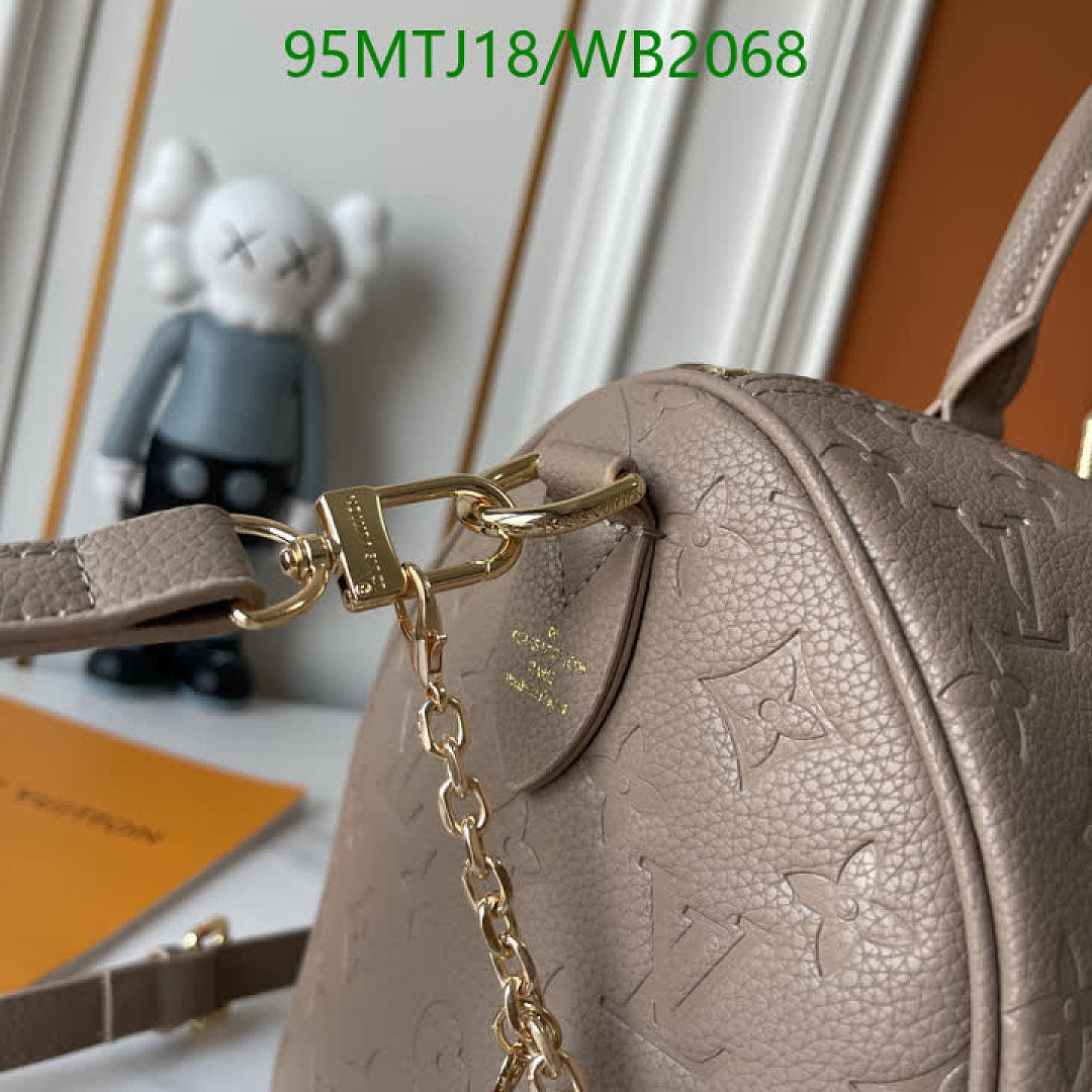 LV-Bag-4A Quality Code: WB2068 $: 95USD
