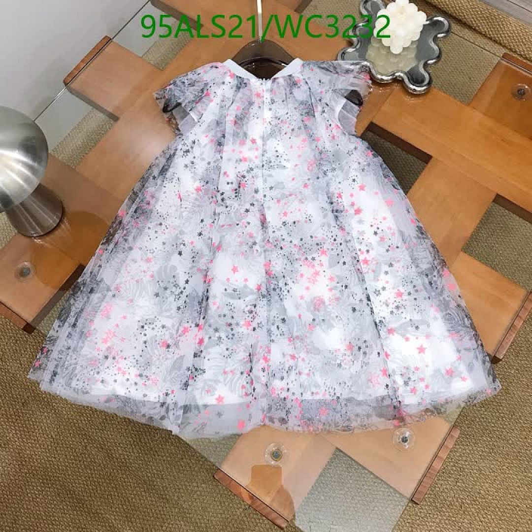 Dior-Kids clothing Code: WC3232 $: 95USD