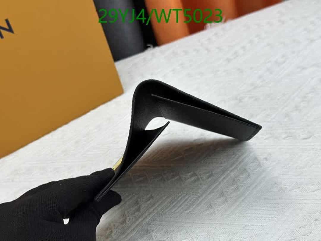 LV-Wallet-4A Quality Code: WT5023 $: 29USD