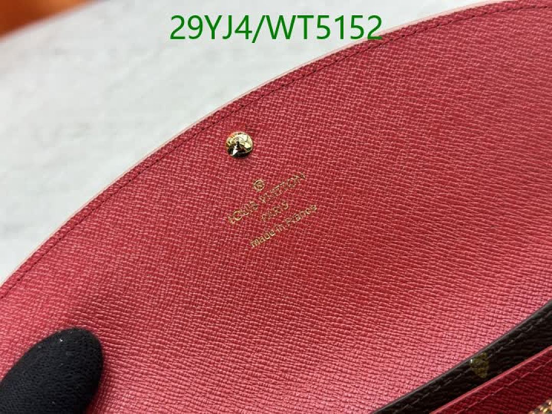 LV-Wallet-4A Quality Code: WT5152 $: 29USD