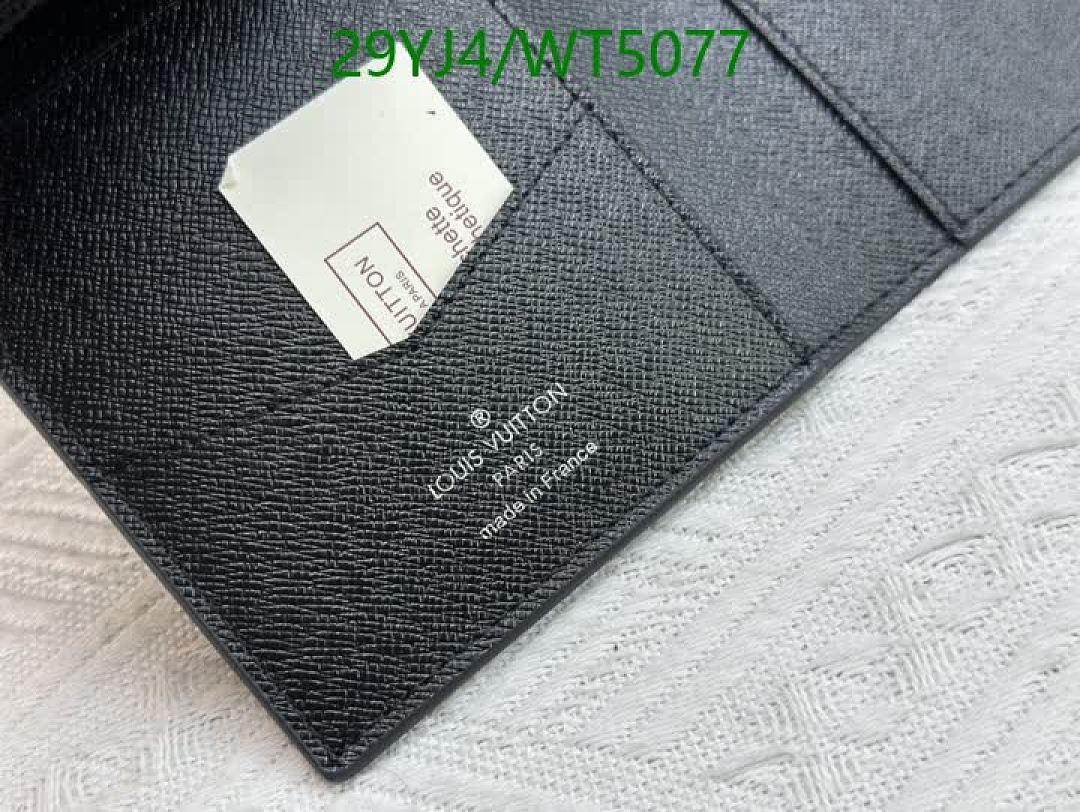 LV-Wallet-4A Quality Code: WT5077 $: 29USD