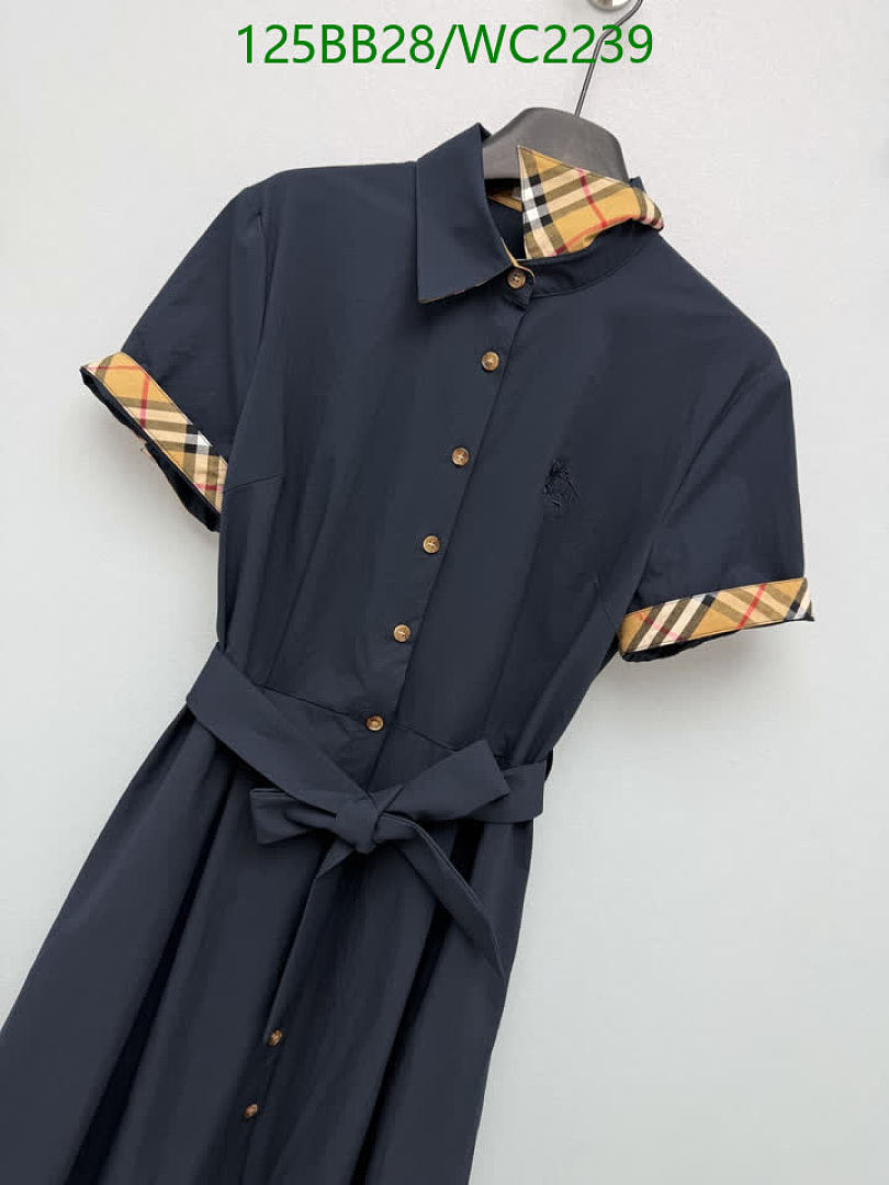 Burberry-Clothing Code: WC2239 $: 125USD