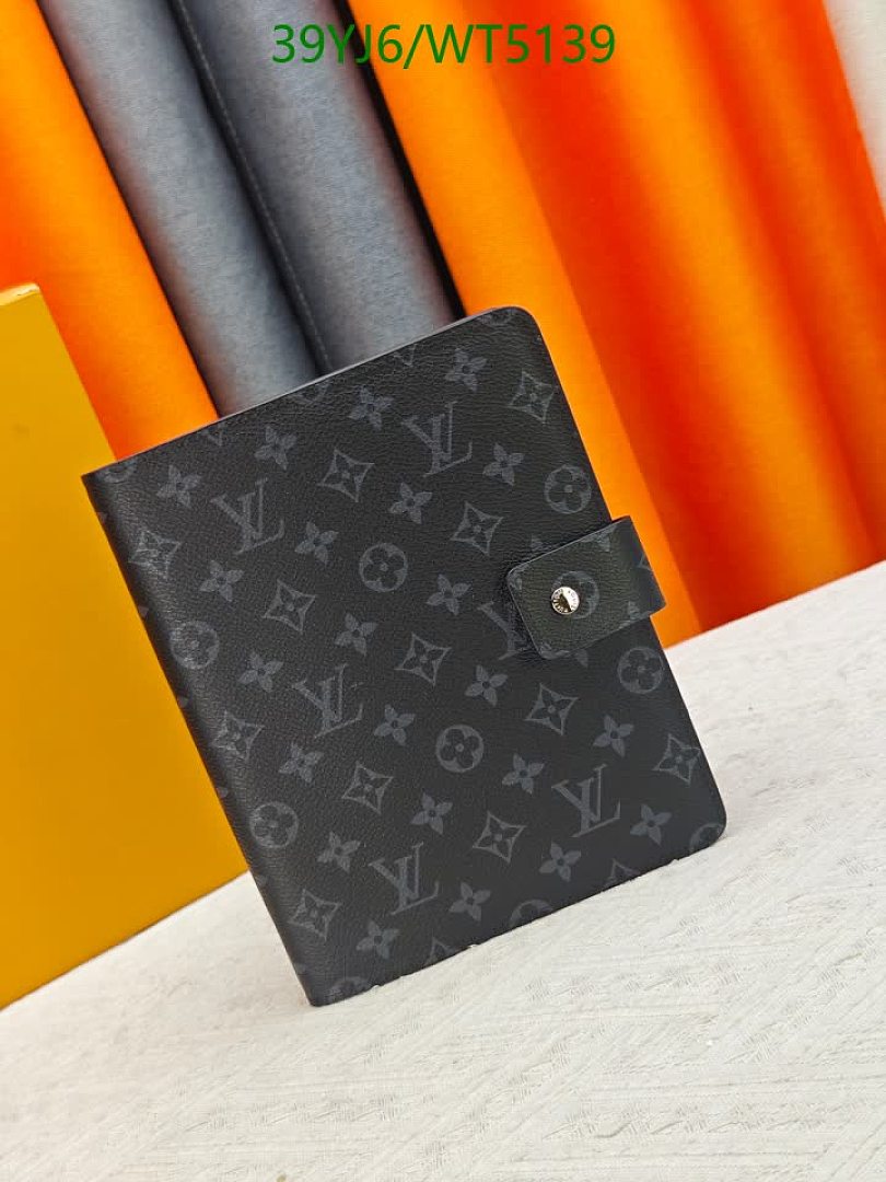 LV-Wallet-4A Quality Code: WT5139 $: 39USD