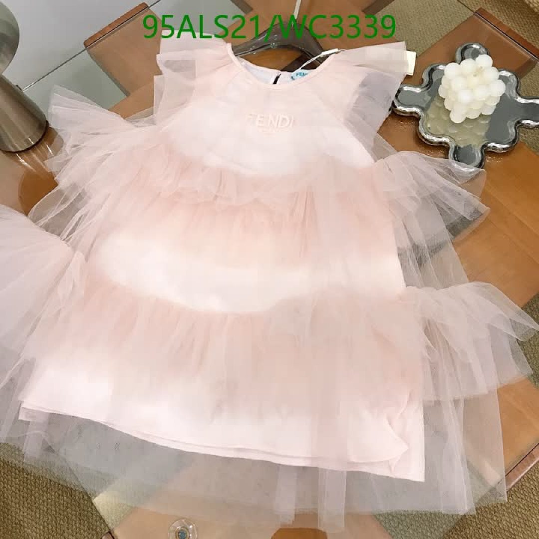 Fendi-Kids clothing Code: WC3339 $: 95USD