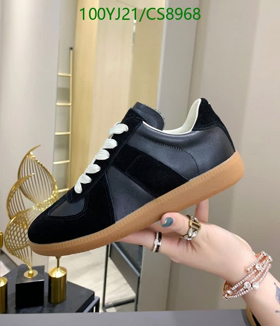 MM6-Men shoes Code: CS8968 $: 100USD