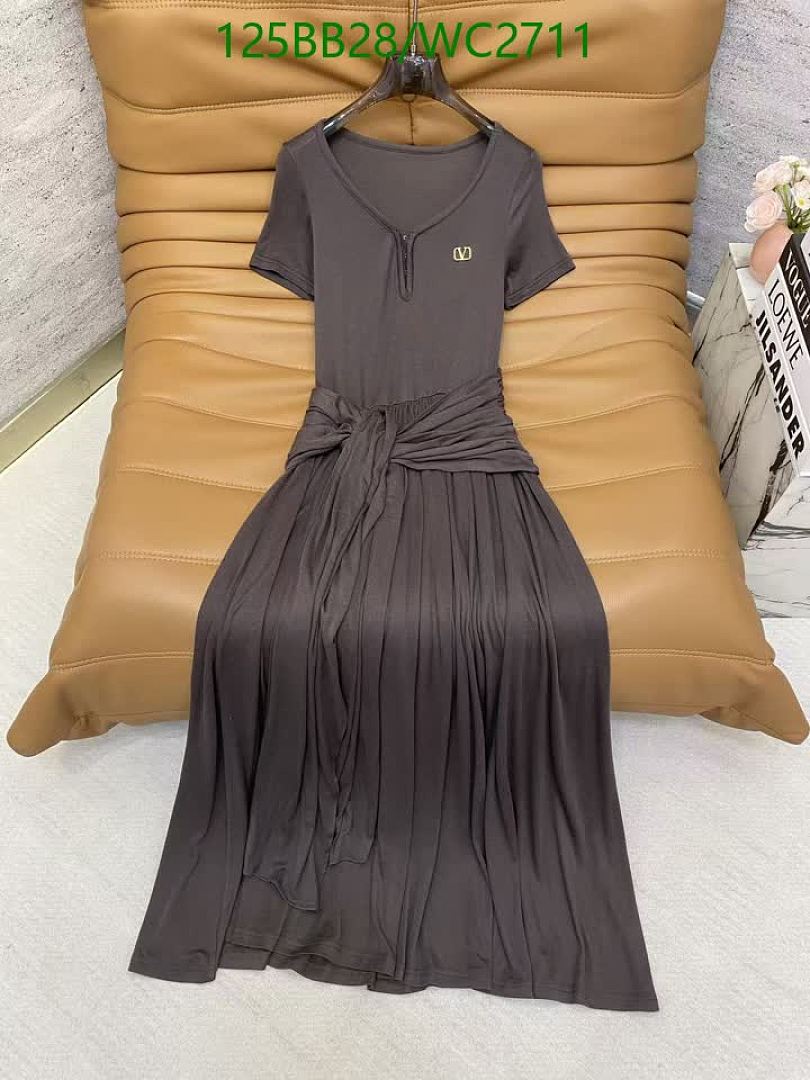 Valentino-Clothing Code: WC2711 $: 125USD