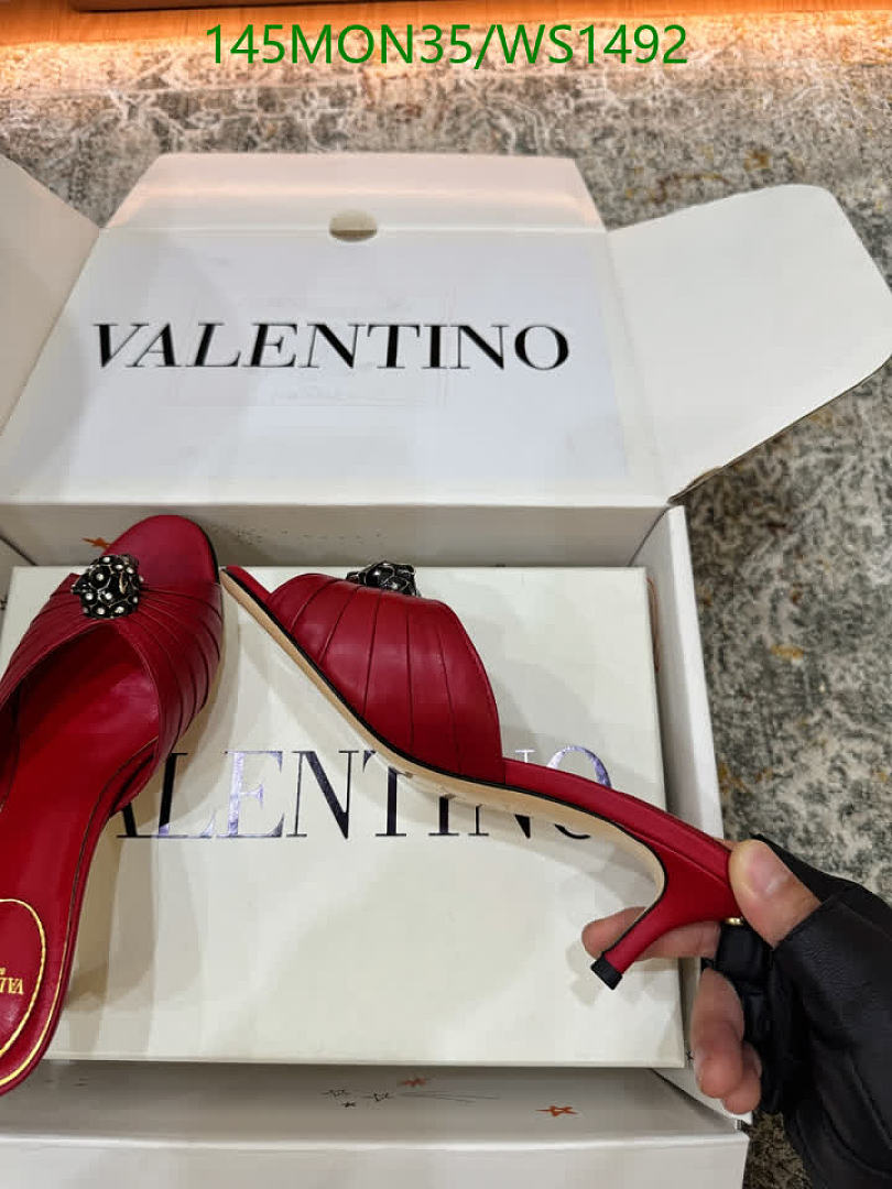 Valentino-Women Shoes Code: WS1492 $: 145USD