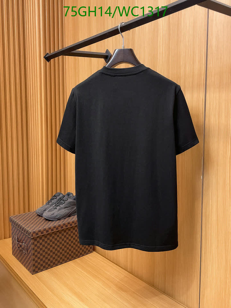 Moncler-Clothing Code: WC1317 $: 75USD