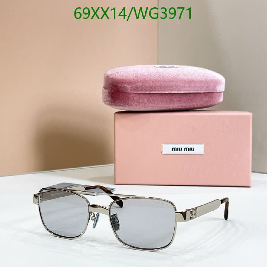 Miu Miu-Glasses Code: WG3971 $: 69USD