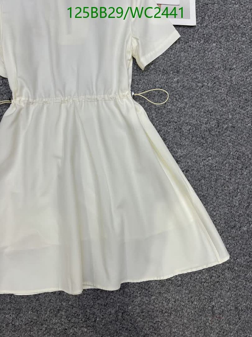 Gucci-Clothing Code: WC2441 $: 125USD