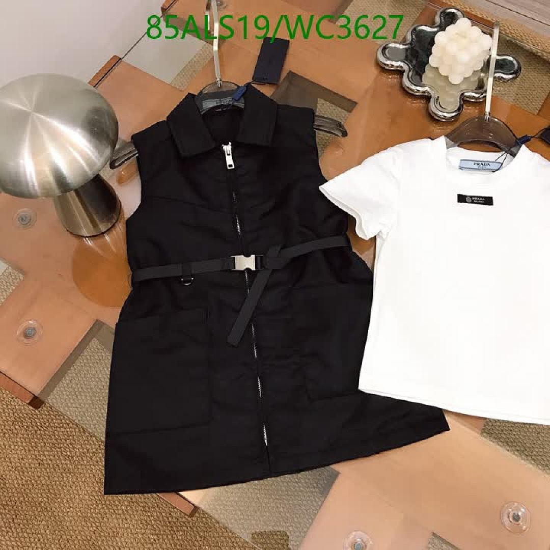 Prada-Kids Clothing Code: WC3627 $: 85USD