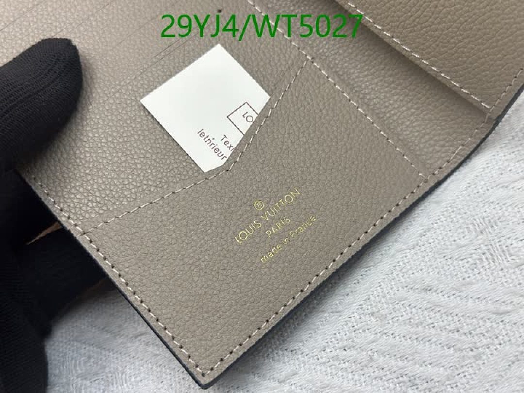 LV-Wallet-4A Quality Code: WT5027 $: 29USD