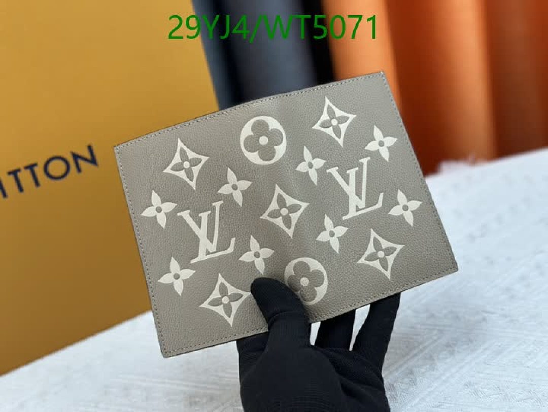 LV-Wallet-4A Quality Code: WT5071 $: 29USD