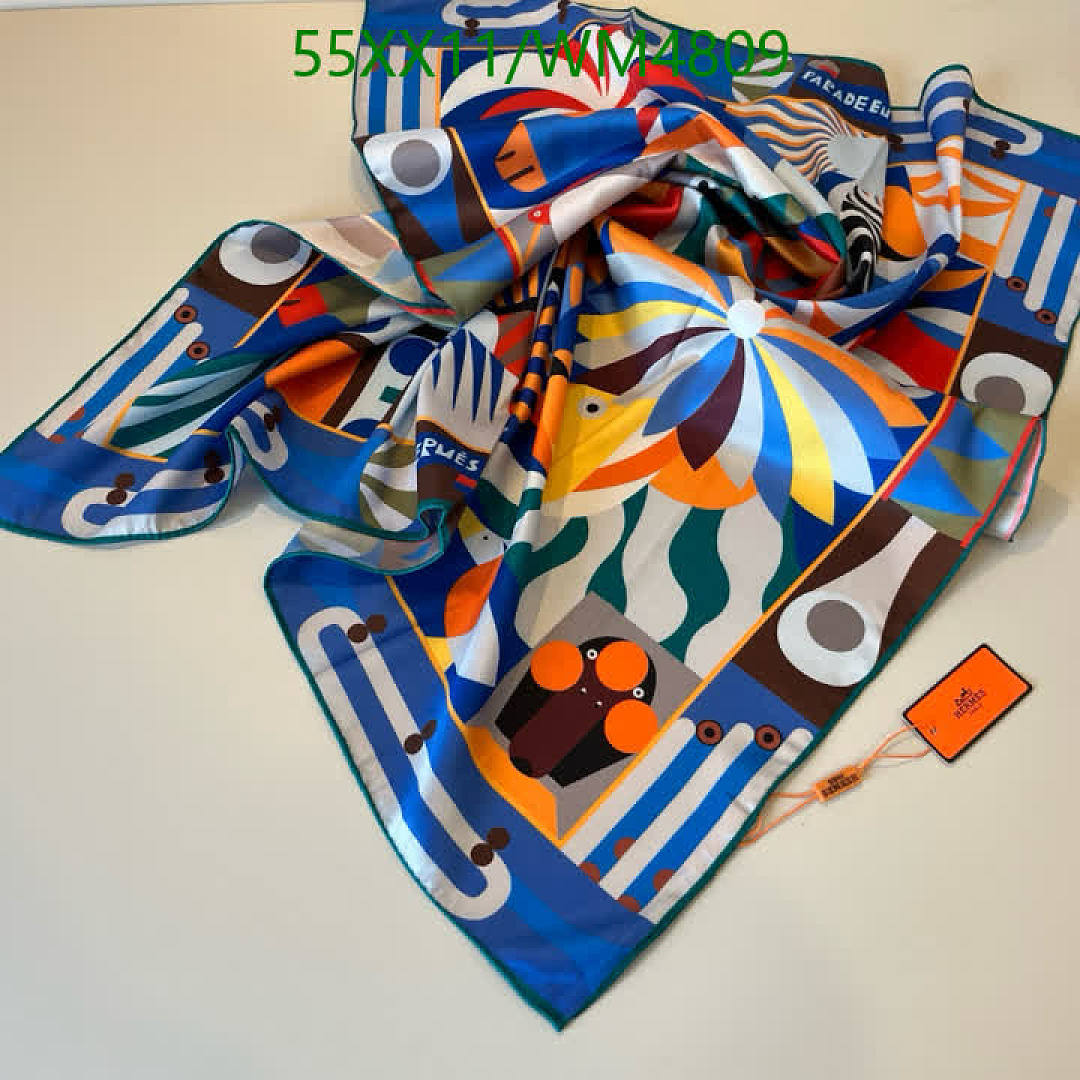Hermes-Scarf Code: WM4809 $: 55USD