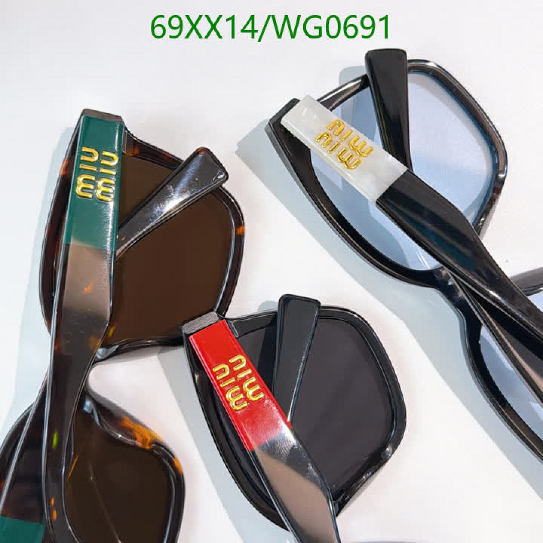 Miu Miu-Glasses Code: WG0691 $: 69USD