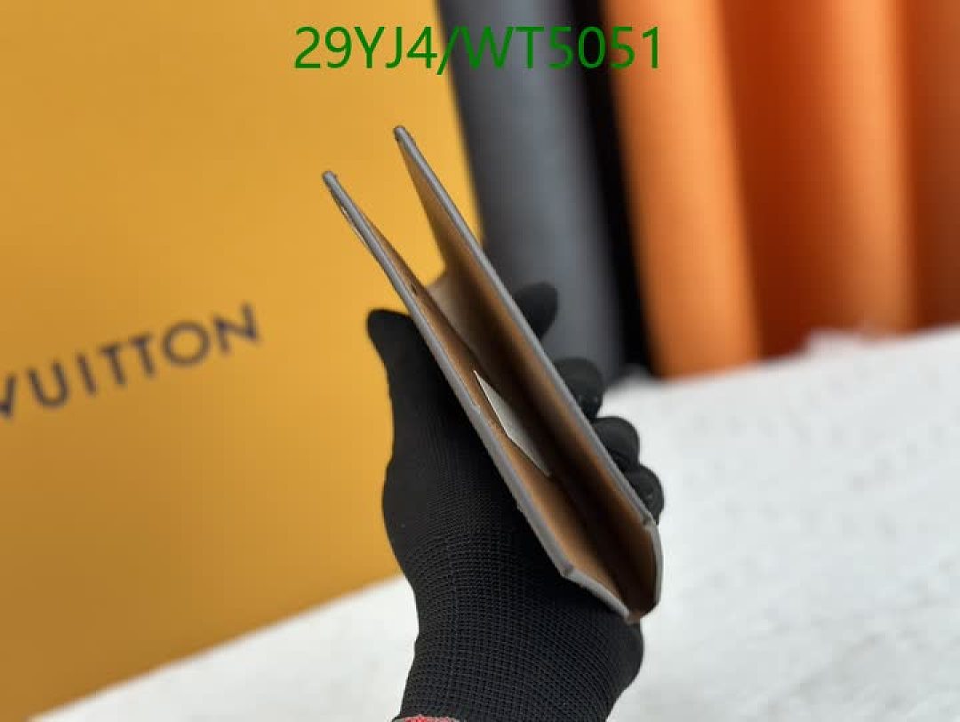 LV-Wallet-4A Quality Code: WT5051 $: 29USD