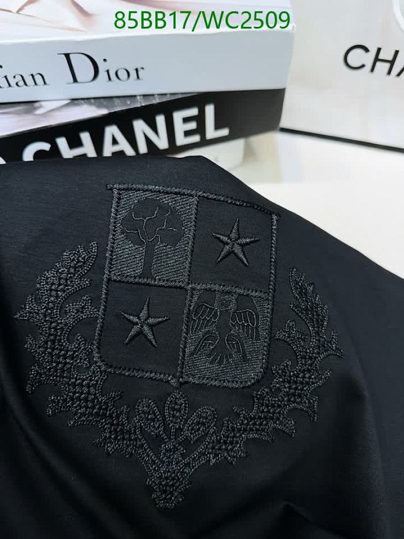 LV-Clothing Code: WC2509 $: 85USD