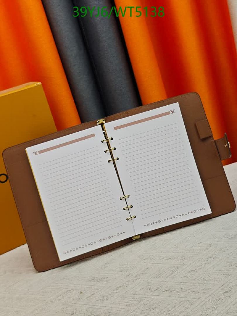 LV-Wallet-4A Quality Code: WT5138 $: 39USD