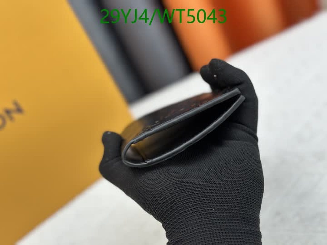 LV-Wallet-4A Quality Code: WT5043 $: 29USD