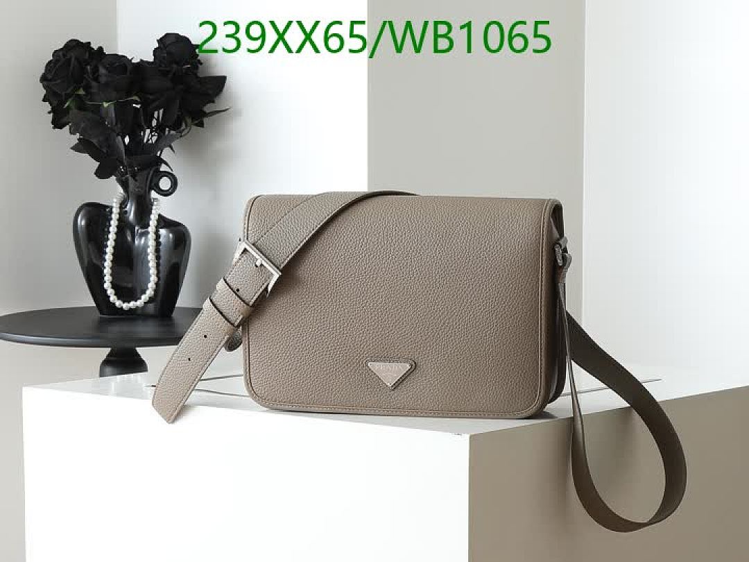 Prada-Bag-Mirror Quality Code: WB1065 $: 239USD