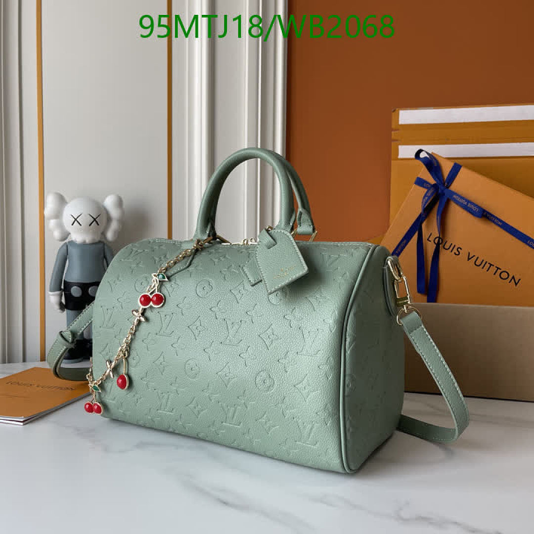 LV-Bag-4A Quality Code: WB2068 $: 95USD