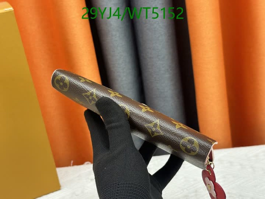 LV-Wallet-4A Quality Code: WT5152 $: 29USD
