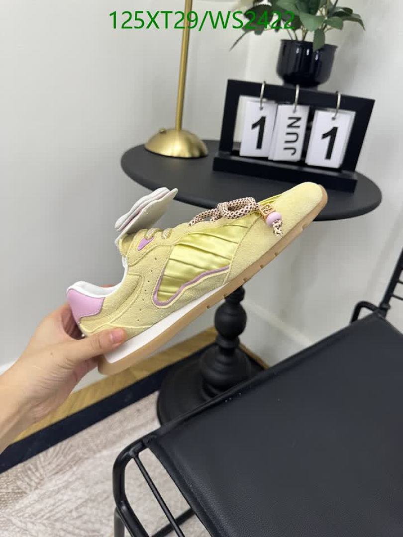Fendi-Women Shoes Code: WS2422 $: 125USD