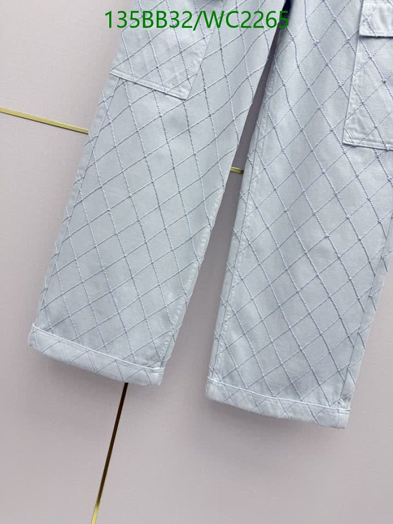 Chanel-Clothing Code: WC2265 $: 135USD