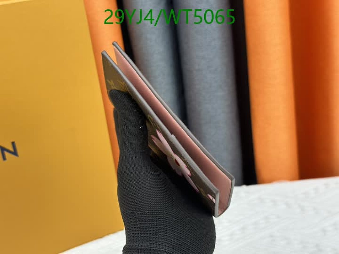 LV-Wallet-4A Quality Code: WT5065 $: 29USD