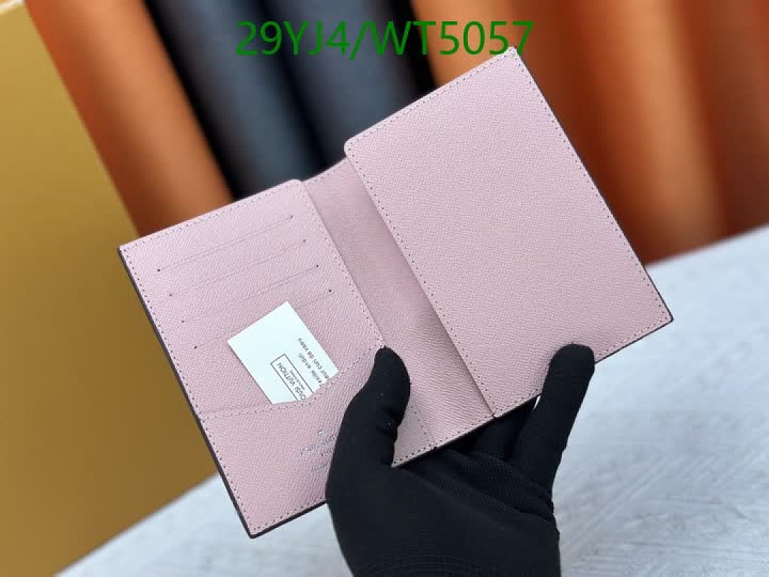 LV-Wallet-4A Quality Code: WT5057 $: 29USD