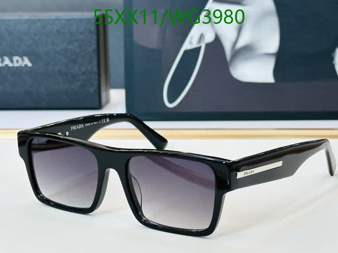 Prada-Glasses Code: WG3980 $: 55USD