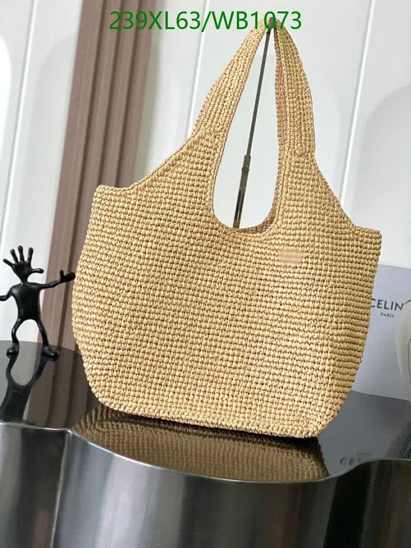 Celine-Bag-Mirror Quality Code: WB1073 $: 239USD