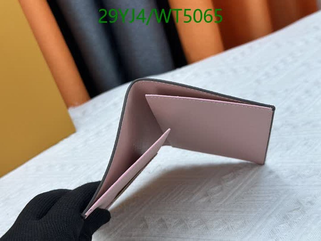 LV-Wallet-4A Quality Code: WT5065 $: 29USD