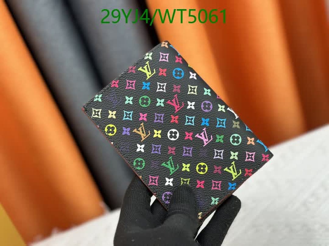 LV-Wallet-4A Quality Code: WT5061 $: 29USD
