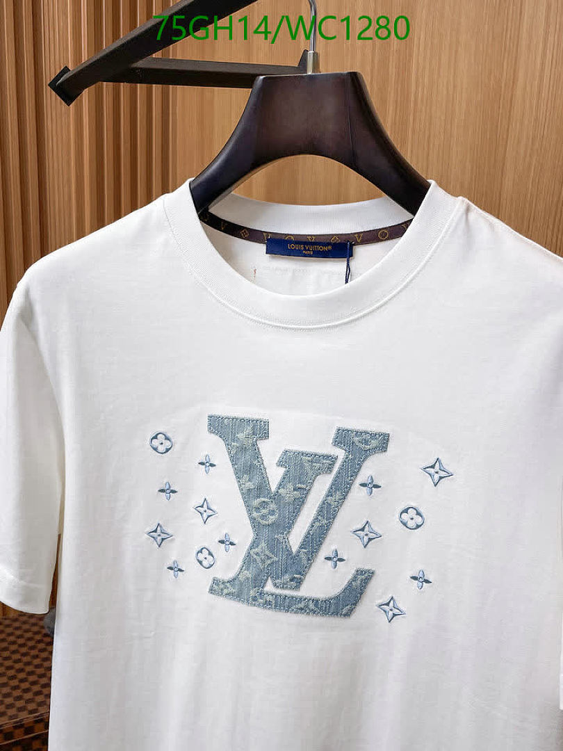 LV-Clothing Code: WC1280 $: 75USD