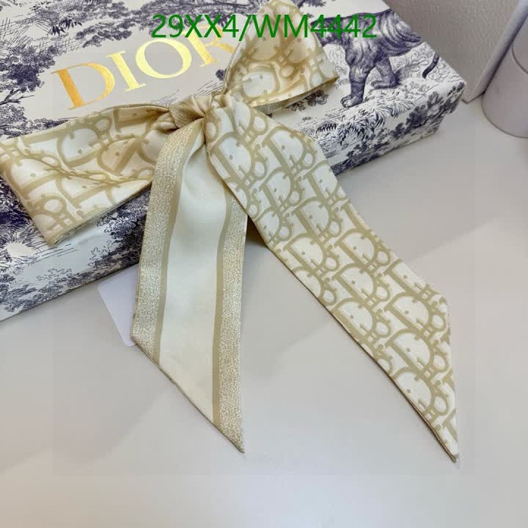 Dior-Scarf Code: WM4442 $: 29USD