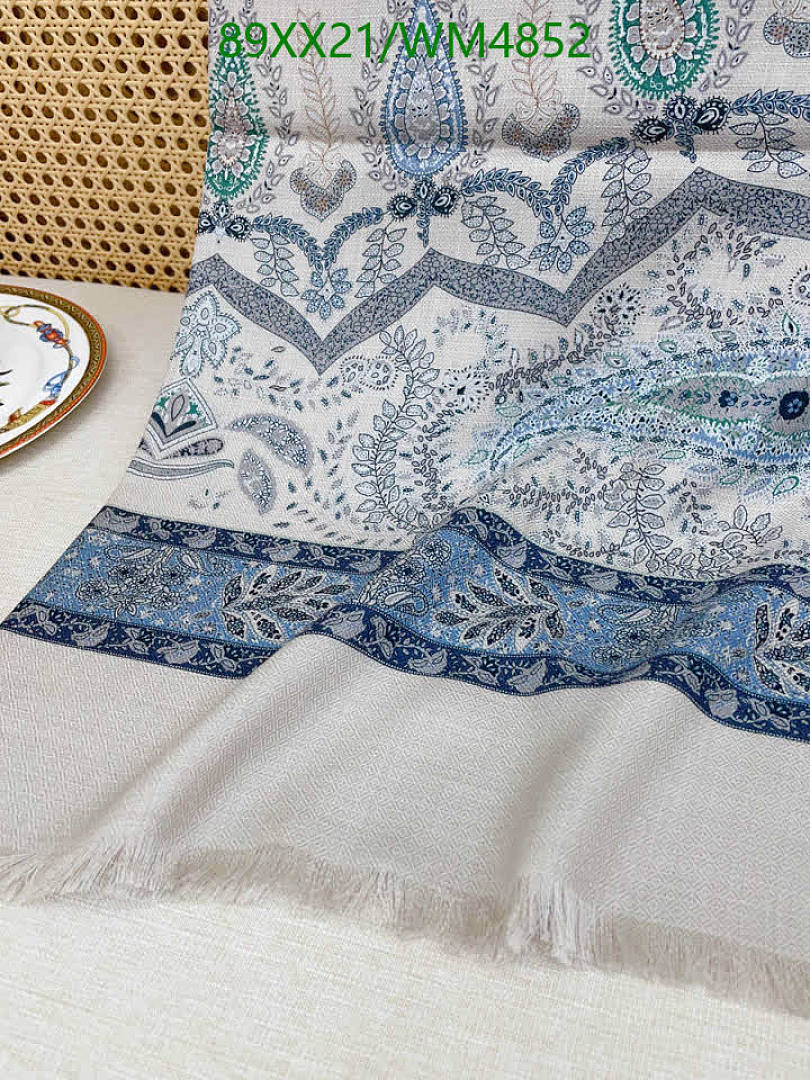 Loro Piana-Scarf Code: WM4852 $: 89USD