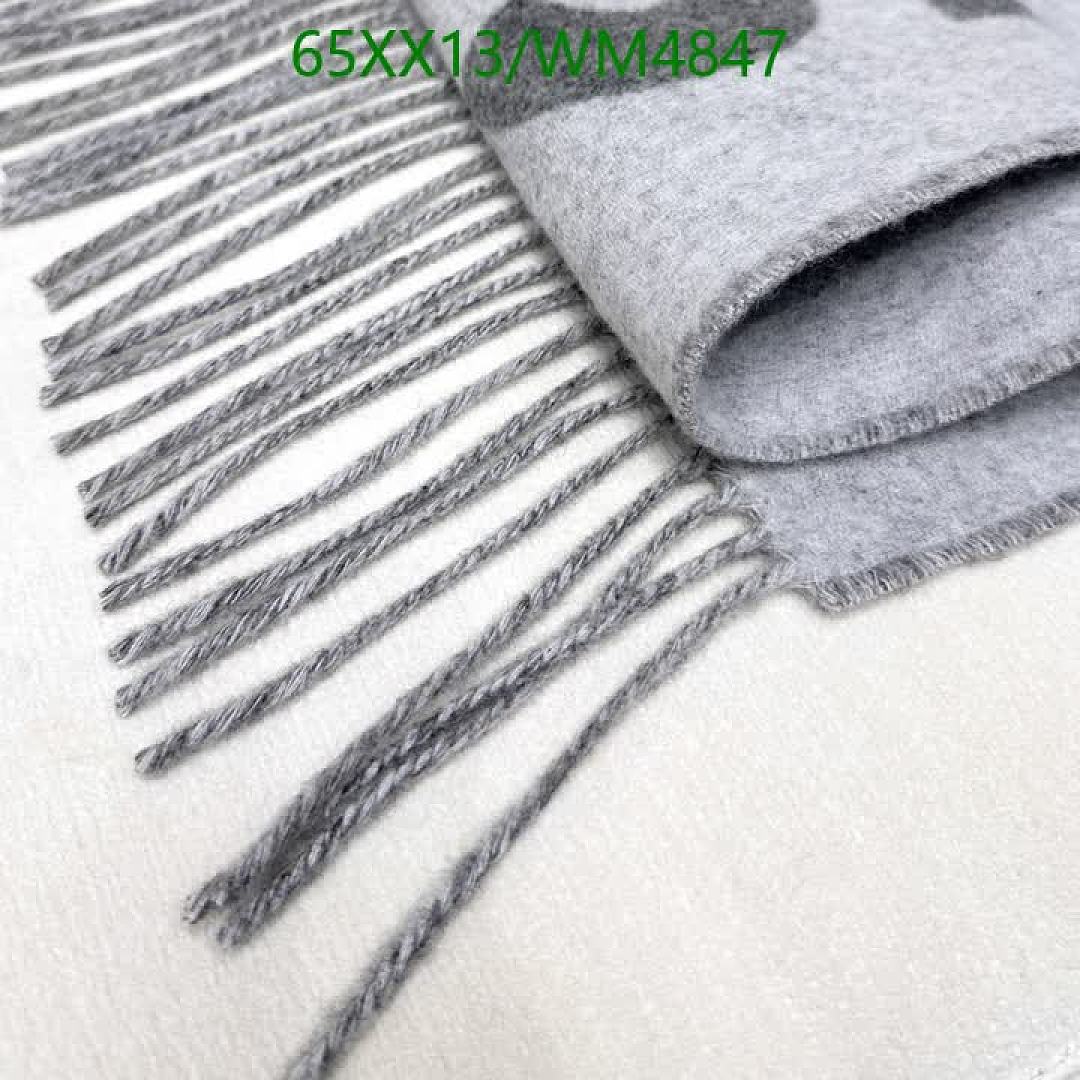 Jacquemus-Scarf Code: WM4847 $: 65USD