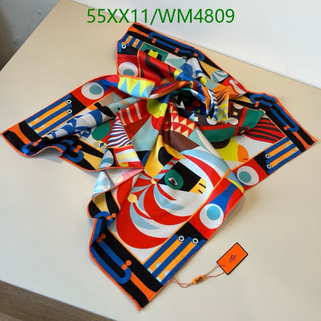 Hermes-Scarf Code: WM4809 $: 55USD