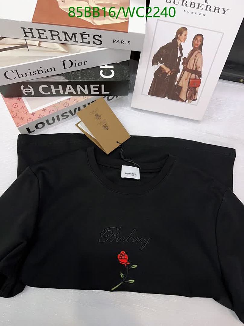 Burberry-Clothing Code: WC2240 $: 85USD