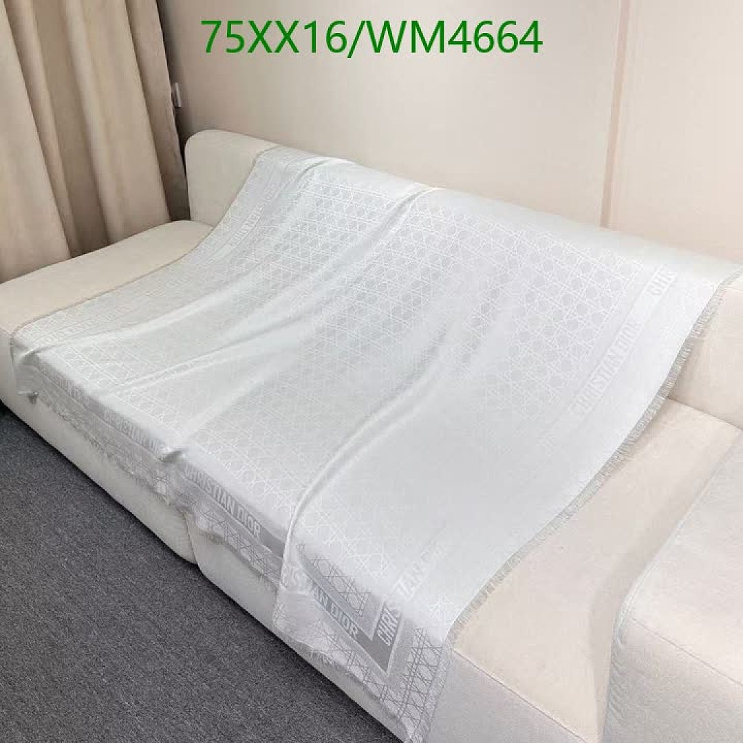 Dior-Scarf Code: WM4664 $: 75USD