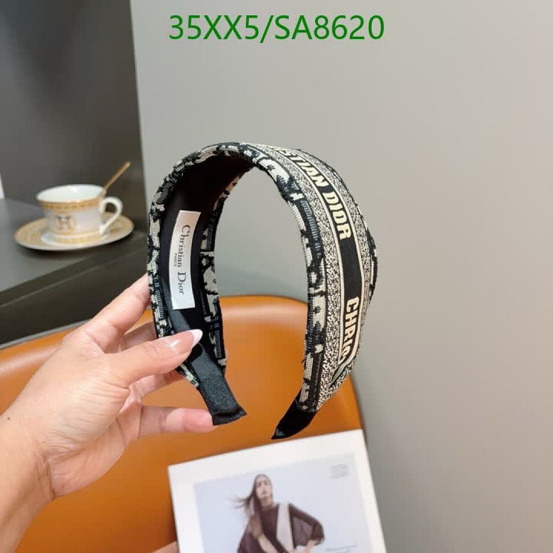 Dior-Headband Code: SA8620 $: 35USD