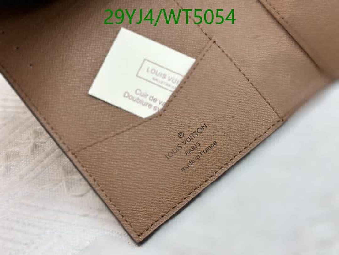 LV-Wallet-4A Quality Code: WT5054 $: 29USD
