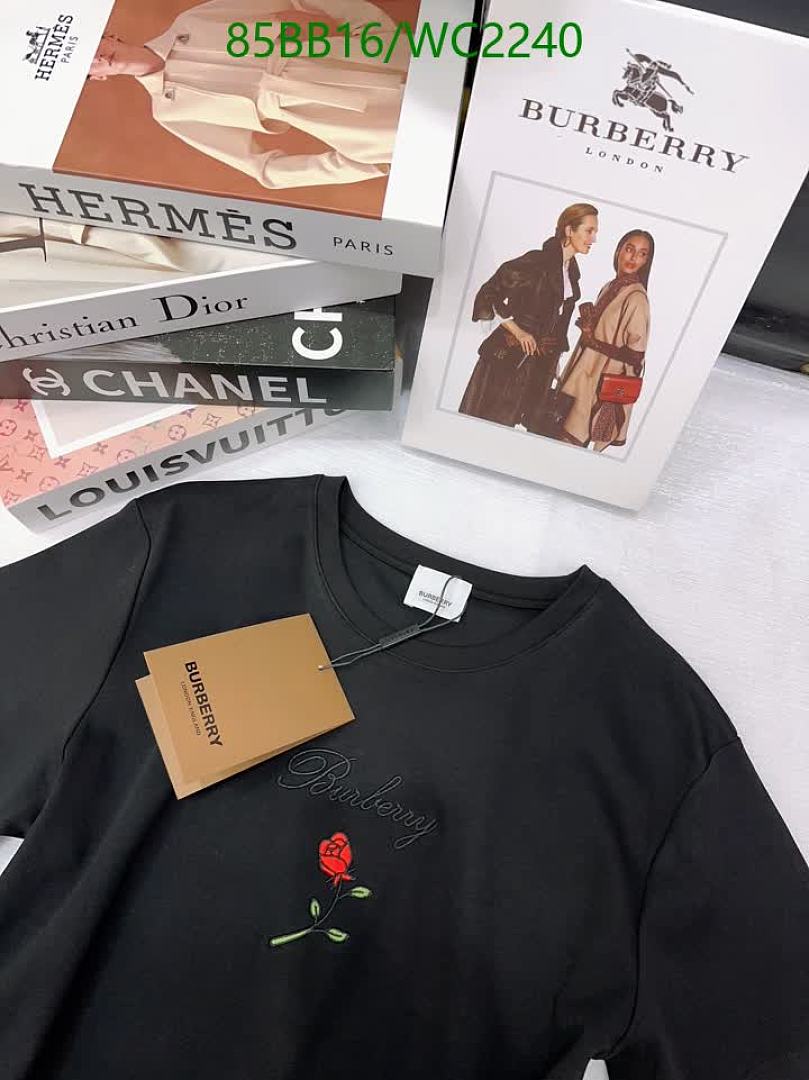 Burberry-Clothing Code: WC2240 $: 85USD