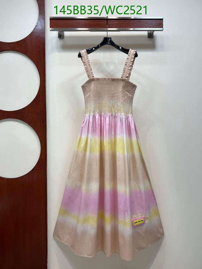 LV-Clothing Code: WC2521 $: 145USD
